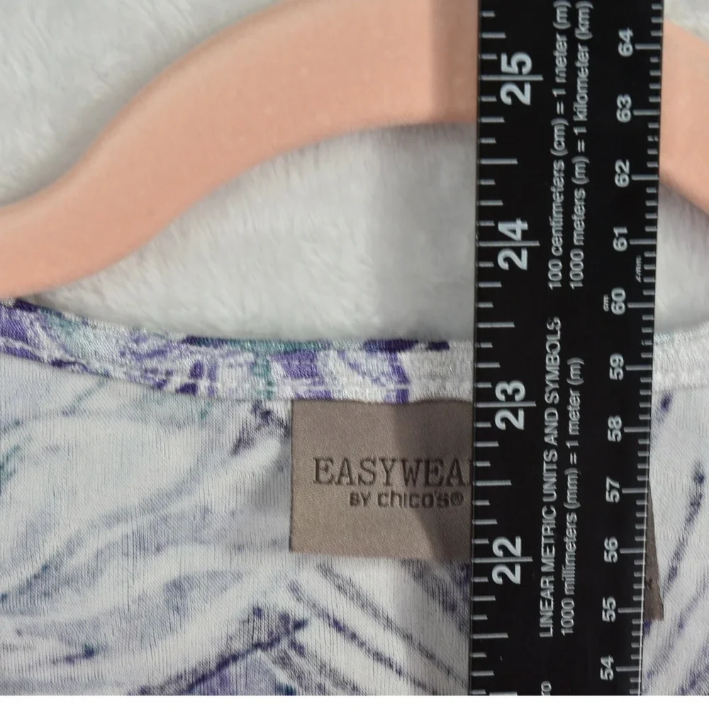 Chico's Easywear Top Women XS Chicos size 0  White Purple Floral Short Sleeve - Picture 5 of 7